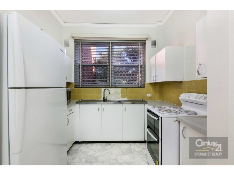 2/18 St Georges Pde, Hurstville NSW 2220