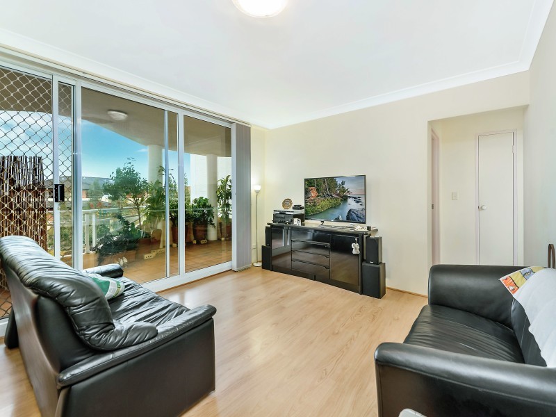 9 / 11 – 15 Bond Street, Hurstville NSW 2220