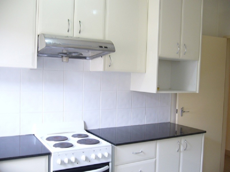 2/20 Gloucester Road, Hurstville NSW 2220