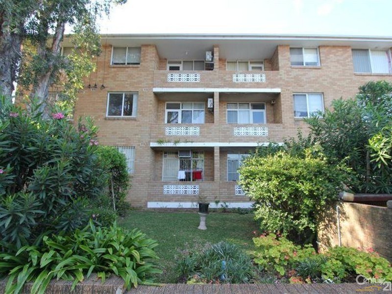 3/25-27 Phillip Street, Roselands NSW 2196