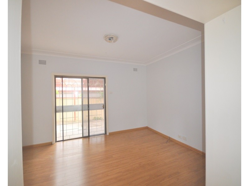 18  Low Street, Hurstville NSW 2220