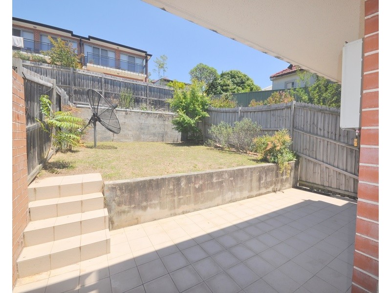 3/110   George Street, Hurstville NSW 2220