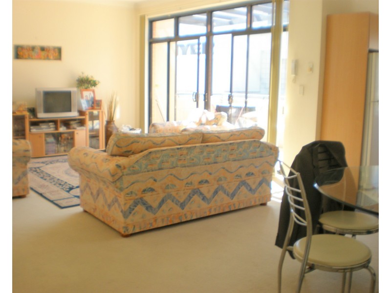 27/2a  Cross Street, Hurstville NSW 2220