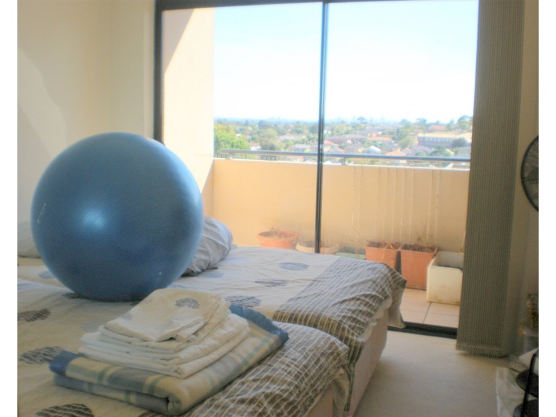 27/2a  Cross Street, Hurstville NSW 2220