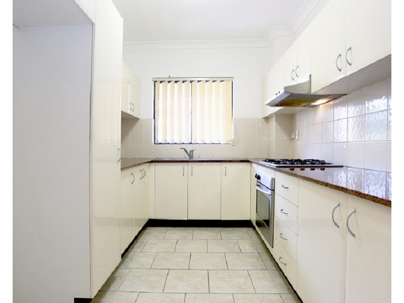 15/39-41 West Street, Hurstville NSW 2220