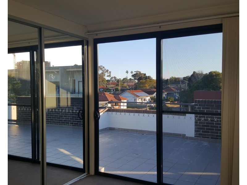 7/213 William Street, Granville NSW 2142