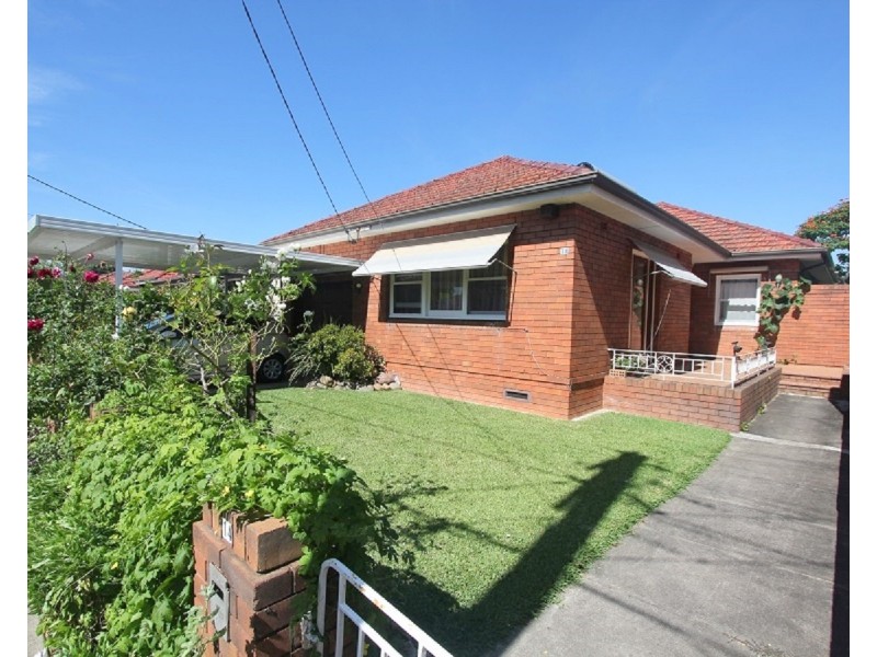 14 Edward Street, Kingsgrove NSW 2208