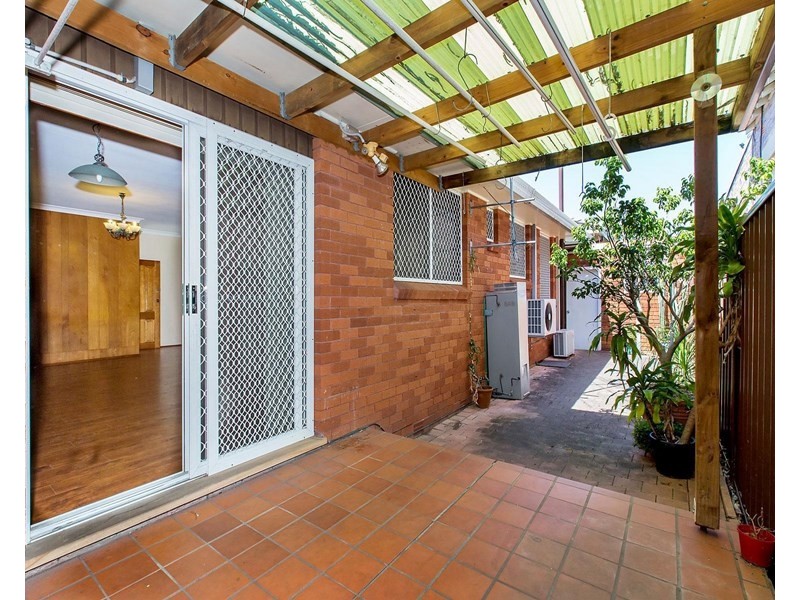 1/73 Connemarra Street, Bexley NSW 2207