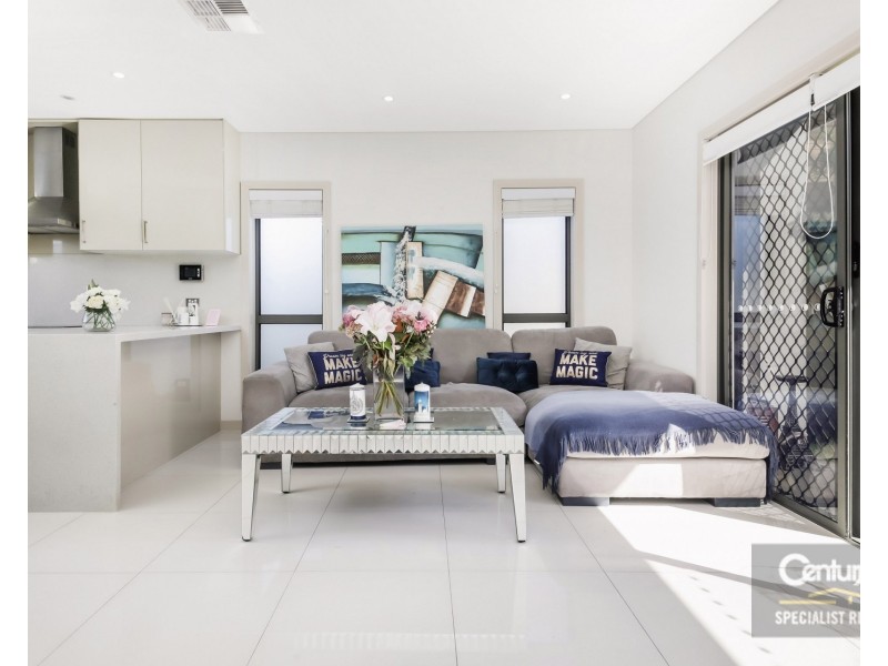 4 Joyce Ave, Picnic Point NSW 2213