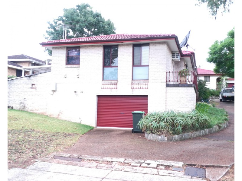 4/42 Millett Street, Hurstville NSW 2220