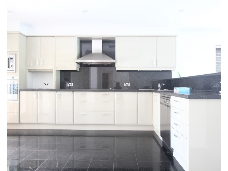 21 Taro Street, Blakehurst NSW 2221