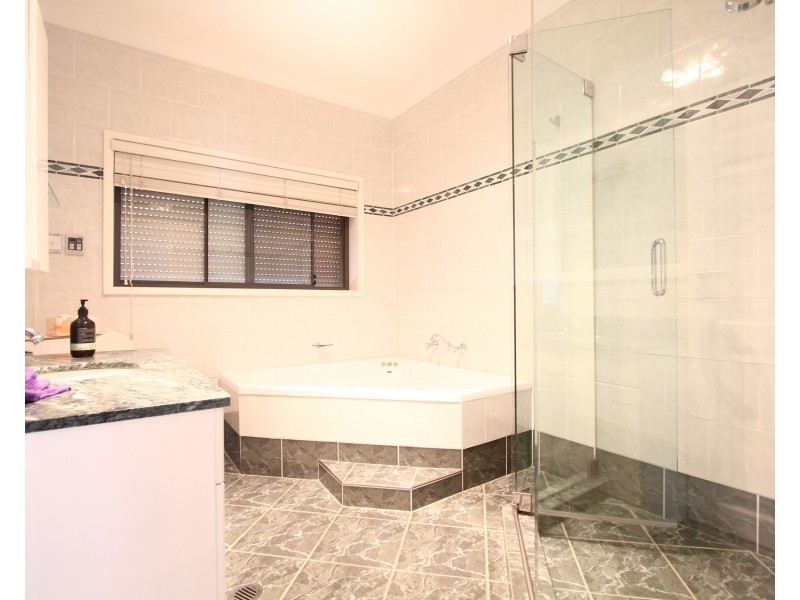 21 Taro Street, Blakehurst NSW 2221