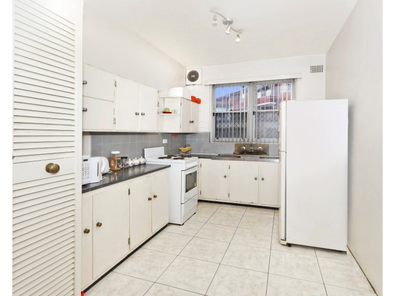 3/2-4 Empress Street, Hurstville NSW 2220