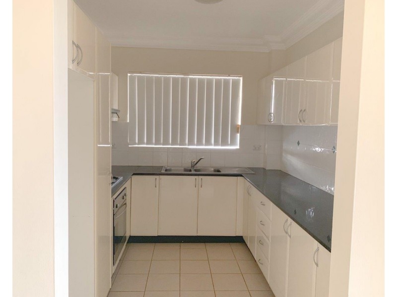 9/623 Forest Road, Bexley NSW 2207