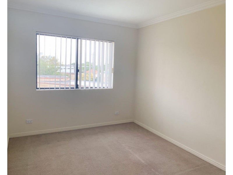 9/623 Forest Road, Bexley NSW 2207