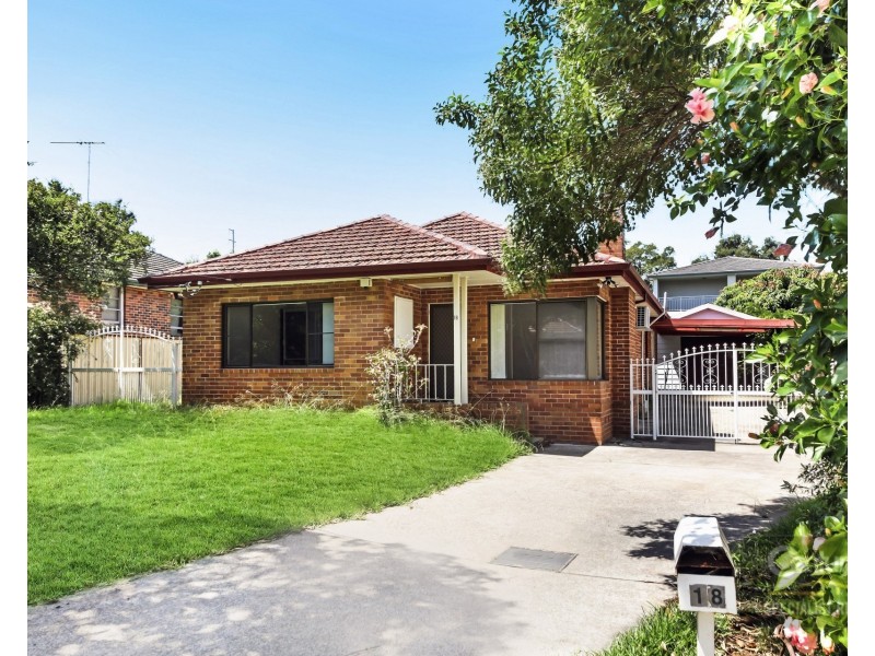 18 Low Street, Hurstville NSW 2220