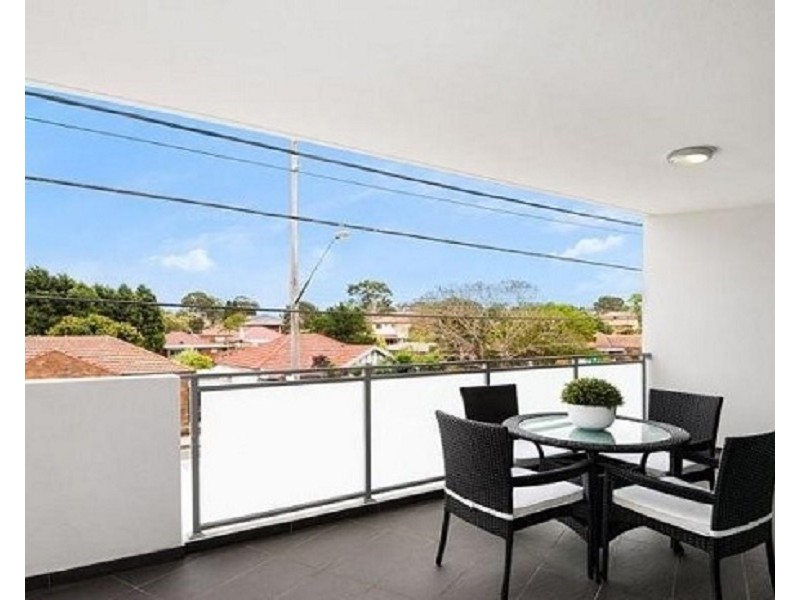 8/333 Stoney Creek Road, Kingsgrove NSW 2208