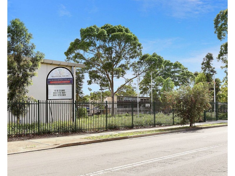47 Isaac Street, Peakhurst NSW 2210