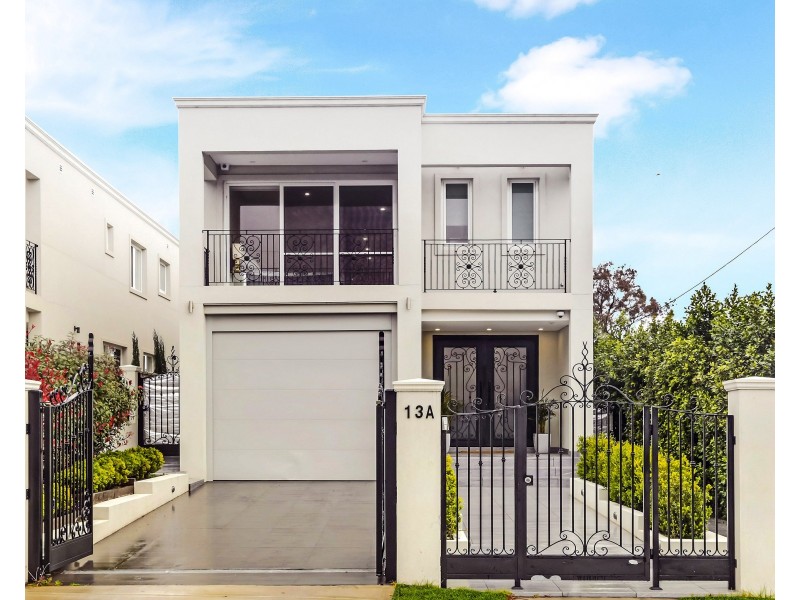 13A Henry Lawson Drive, Peakhurst NSW 2210