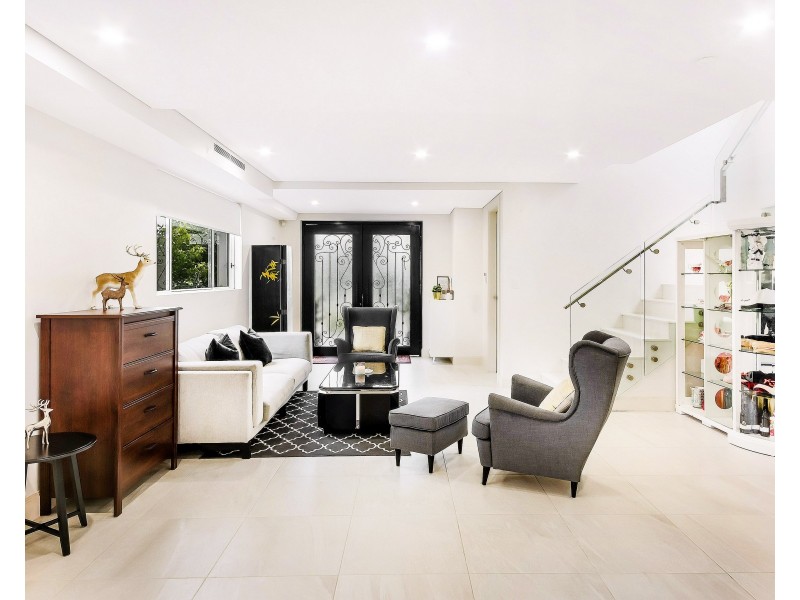 13A Henry Lawson Drive, Peakhurst NSW 2210