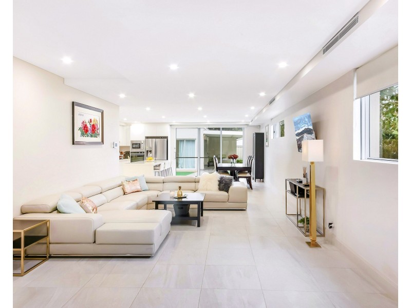 13A Henry Lawson Drive, Peakhurst NSW 2210