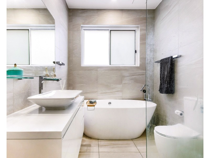 13A Henry Lawson Drive, Peakhurst NSW 2210