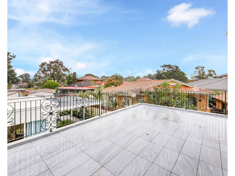 13A Henry Lawson Drive, Peakhurst NSW 2210