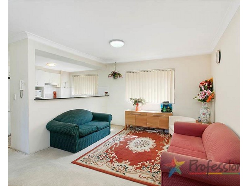 8/36 Hudson Street, Hurstville NSW 2220