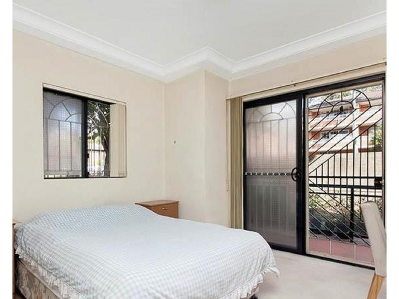 8/36 Hudson Street, Hurstville NSW 2220