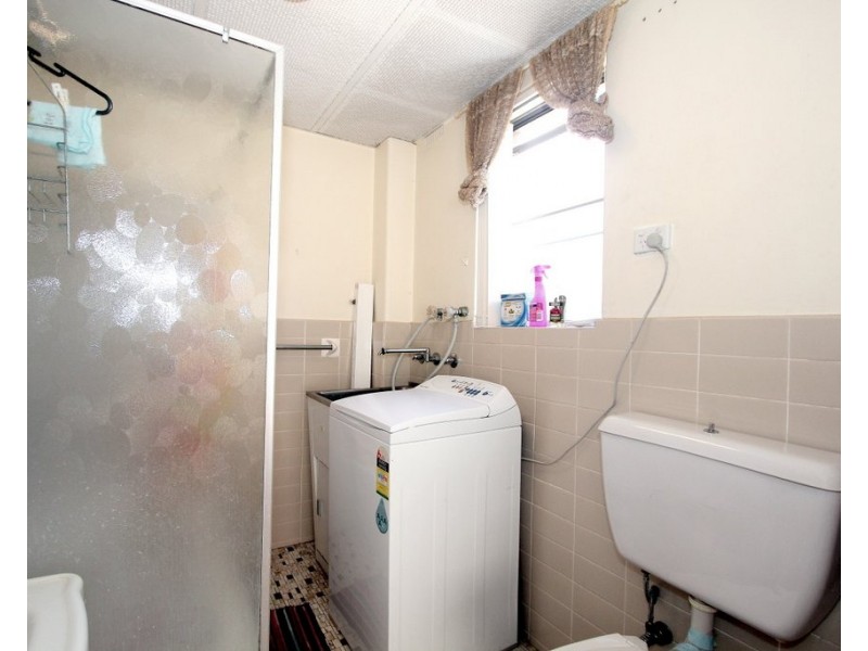 8/27 Cambridge Street, Penshurst NSW 2222