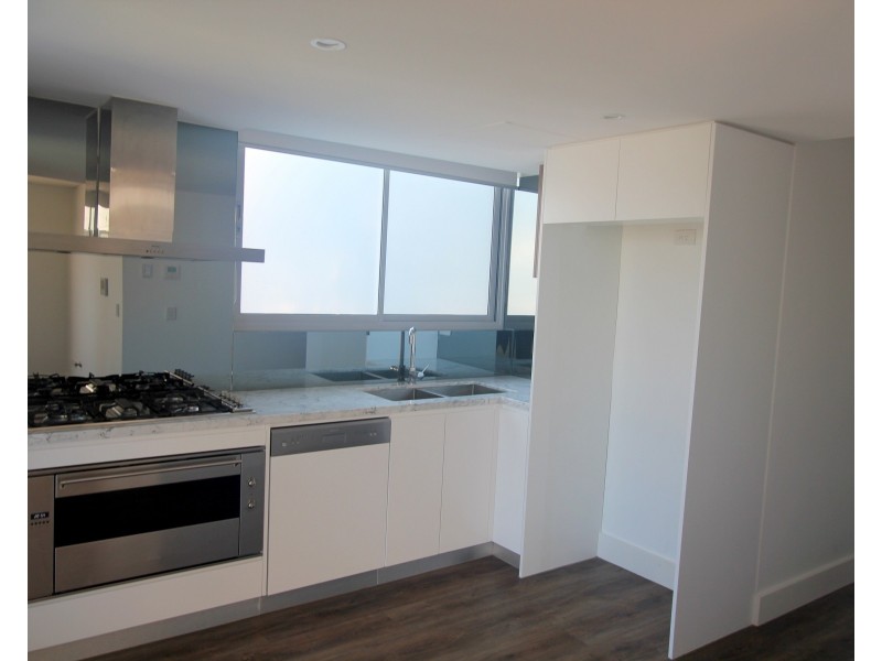 2/8  Hampden Street, Beverly Hills NSW 2209