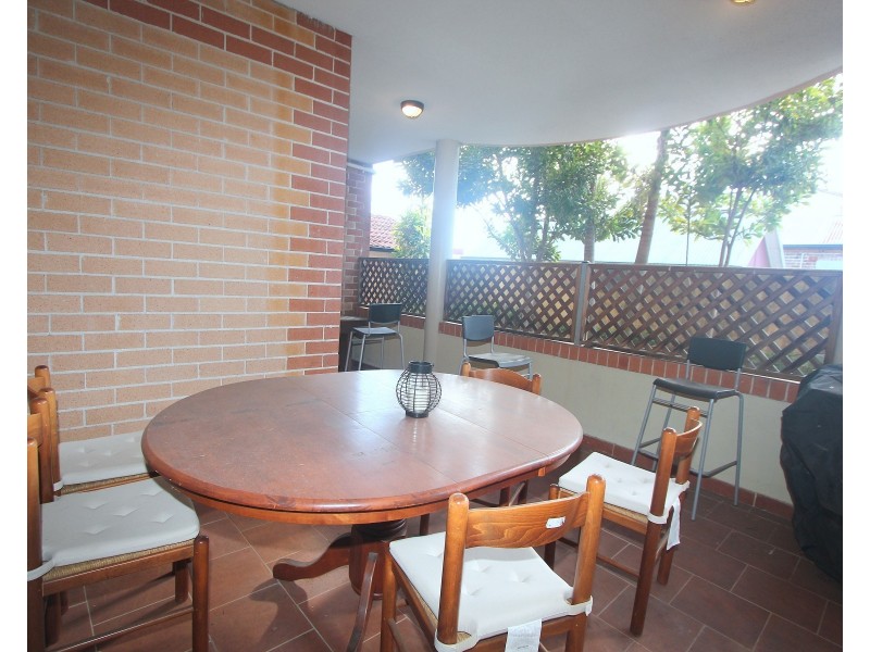 6/623 Forest Road, Bexley NSW 2207