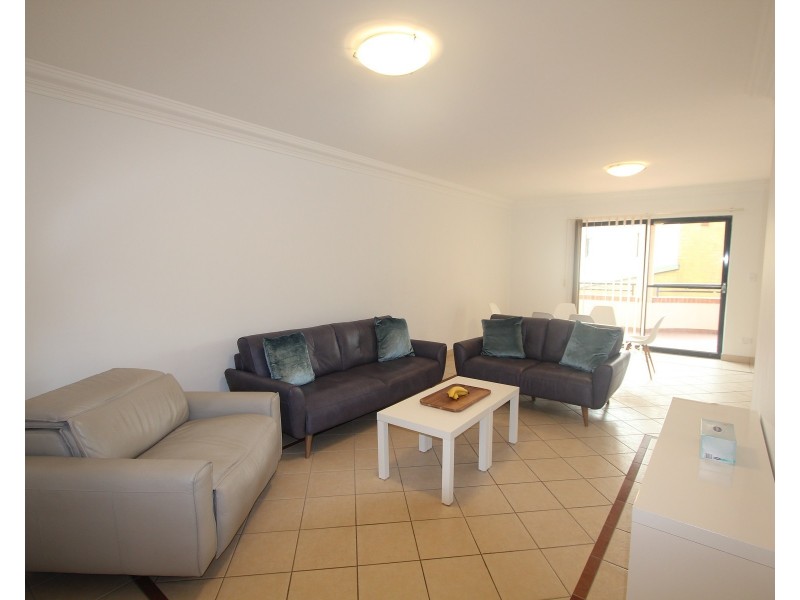 6/623 Forest Road, Bexley NSW 2207