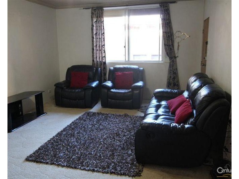 3/25-27 Phillip Street, Roselands NSW 2196