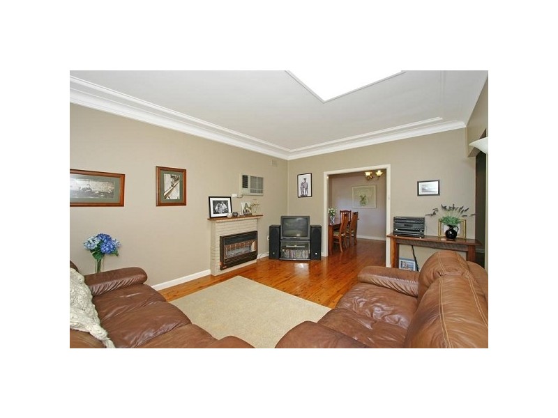 11 North West Arm Road, Gymea NSW 2227