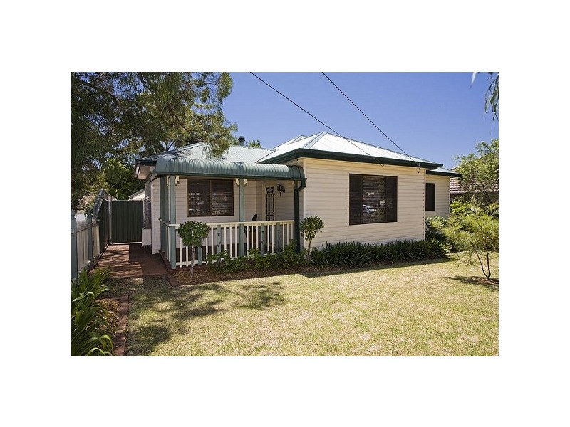 435 President Avenue,, Kirrawee NSW 2232