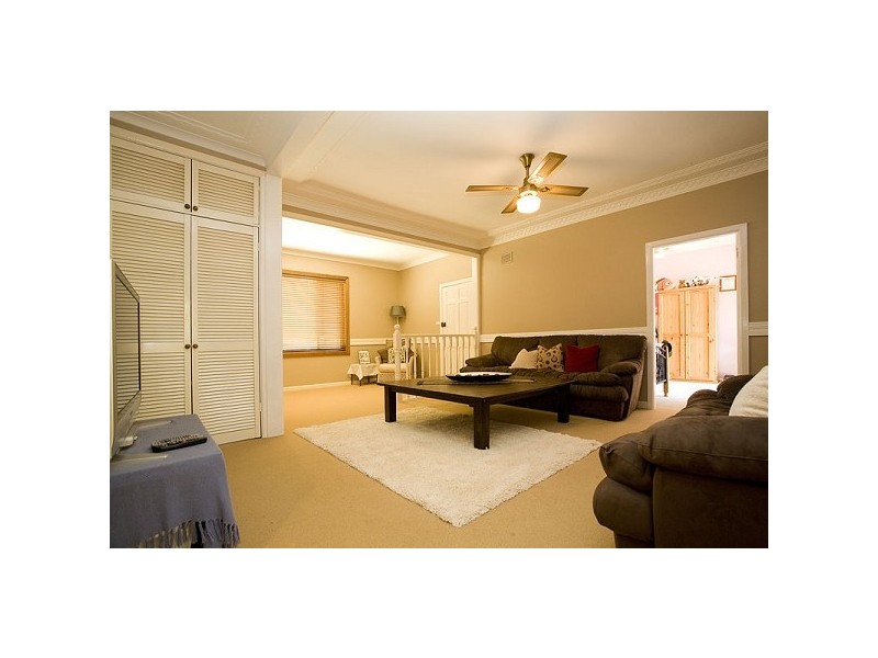 435 President Avenue,, Kirrawee NSW 2232