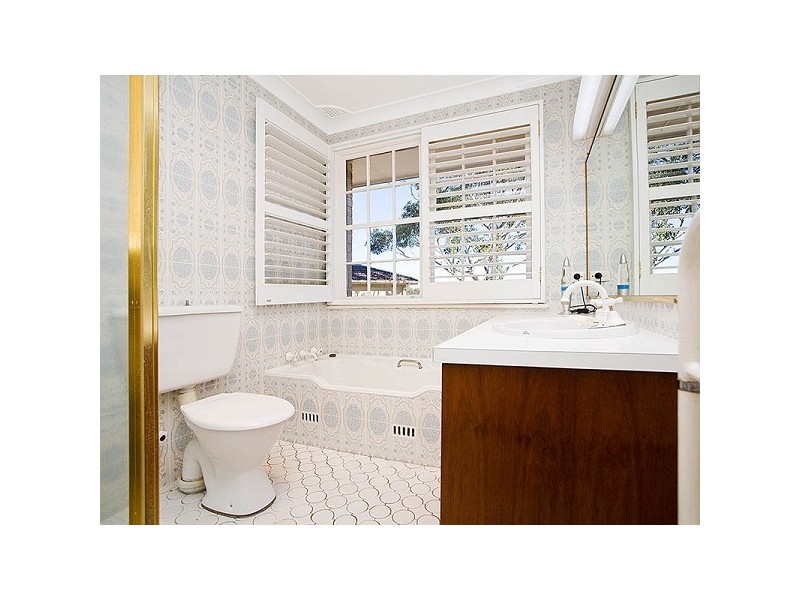 5 Rosemont Place, Gymea Bay NSW 2227