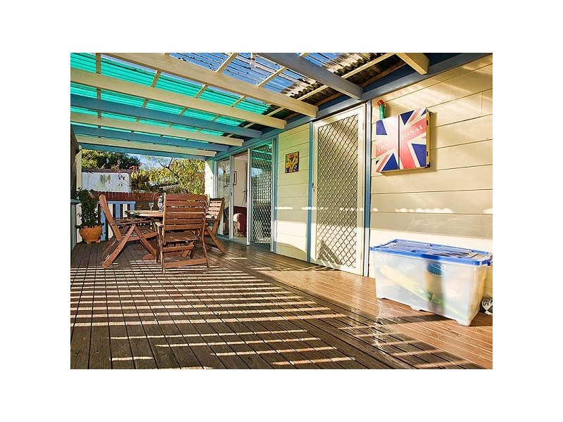 11 Minerva Street, Kirrawee NSW 2232