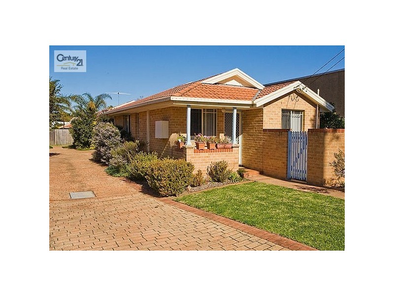 30B Tea Gardens Avenue, Kirrawee NSW 2232