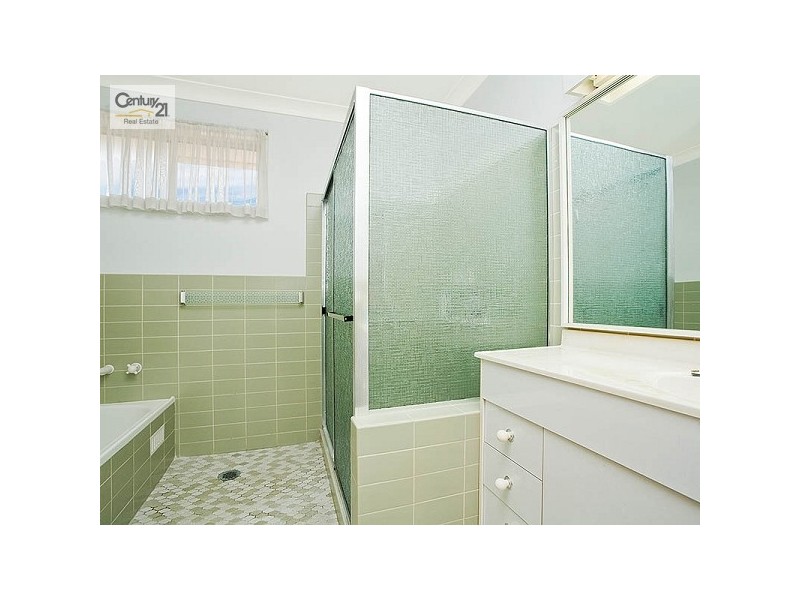 32 Macquarie Street, Gymea NSW 2227