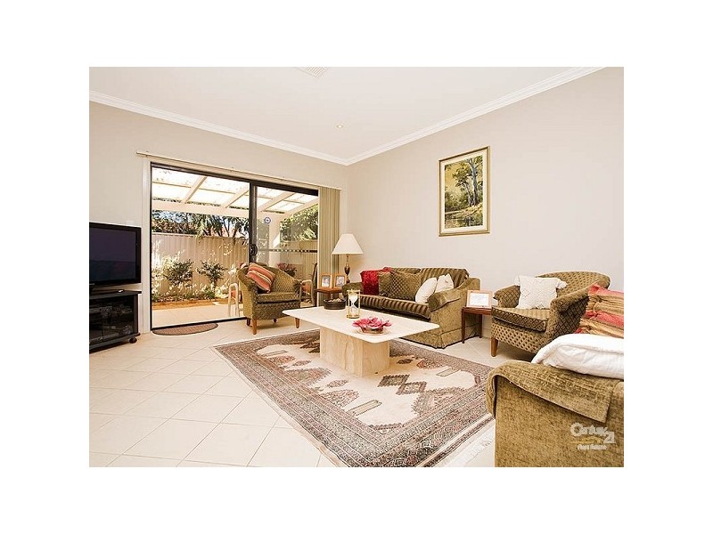 3 Bimbadeen Avenue,, Miranda NSW 2228