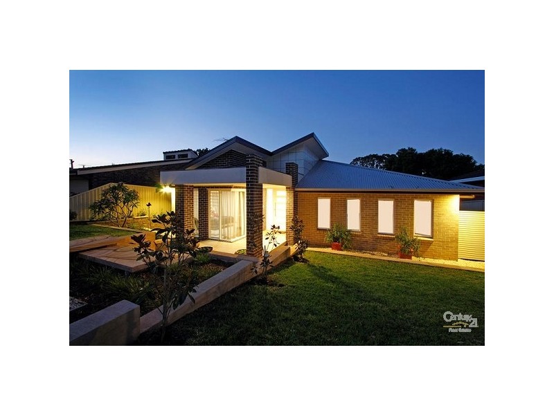 17 Raglan Road, Miranda NSW 2228