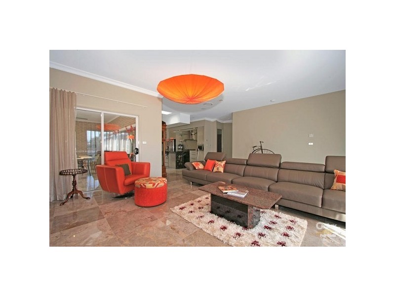 17 Raglan Road, Miranda NSW 2228