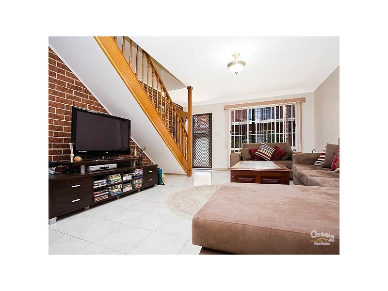 6/72 – 78 Flora Street, Kirrawee NSW 2232