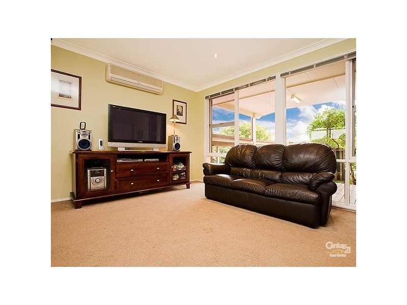 14 Kemp Avenue, Kirrawee NSW 2232