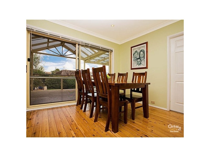 14 Kemp Avenue, Kirrawee NSW 2232