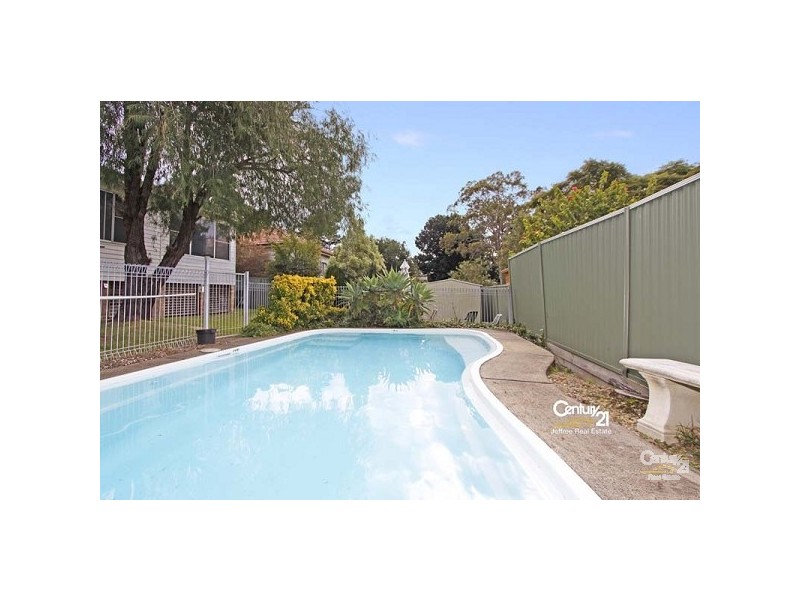 24 Gorada Avenue, Kirrawee NSW 2232