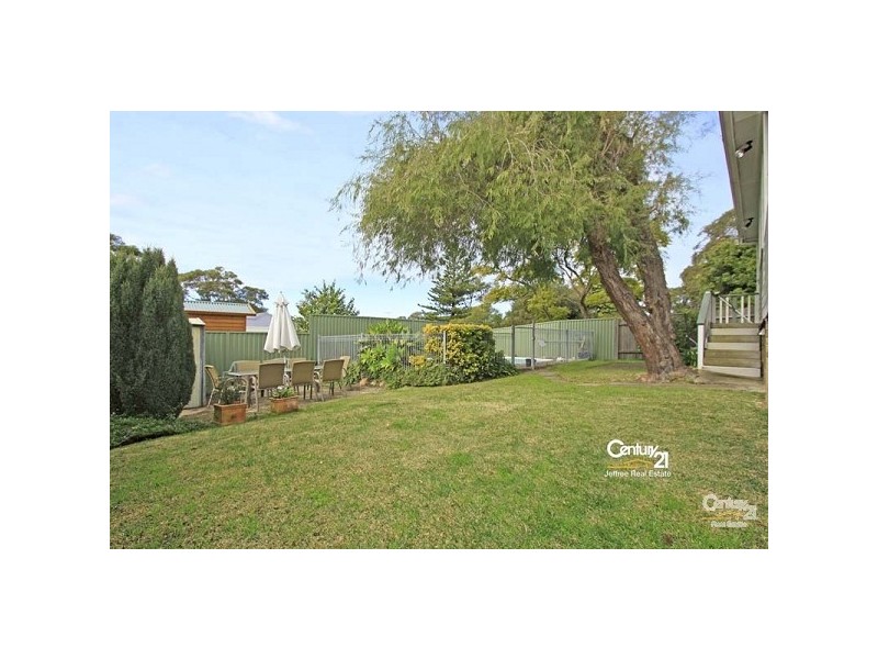 24 Gorada Avenue, Kirrawee NSW 2232