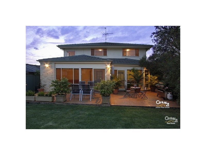 18 Milner Avenue, Kirrawee NSW 2232